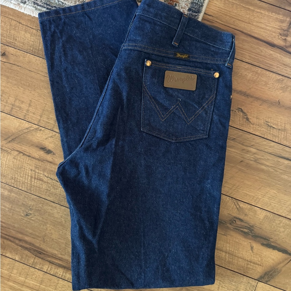 Wrangler Men's Dark Blue Relaxed Jeans